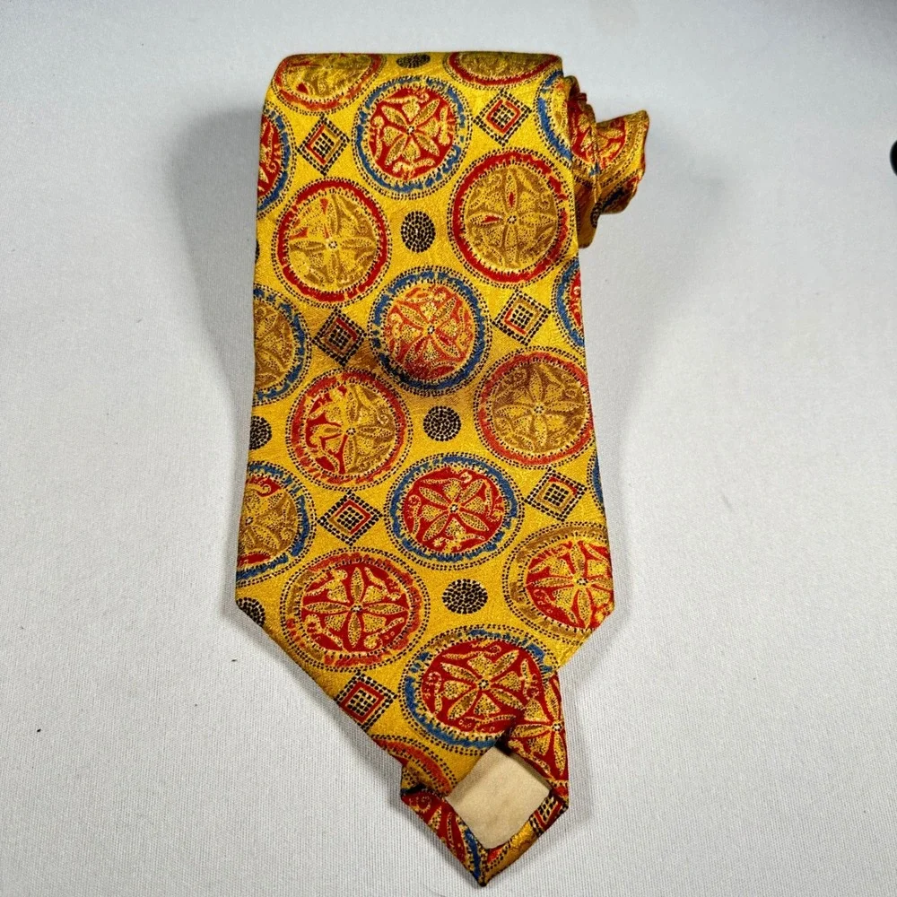 Doriani Silk Tie Gold Medallion Italian‎ Luxury Necktie Baroque Retro Old Money